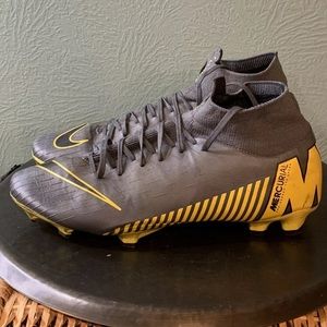 Nike Mercurial Superfly Elite Men Size 11.5 soccer